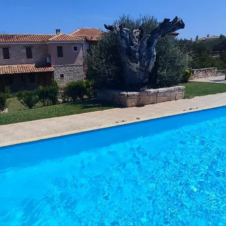 Apartment Af House&pool *